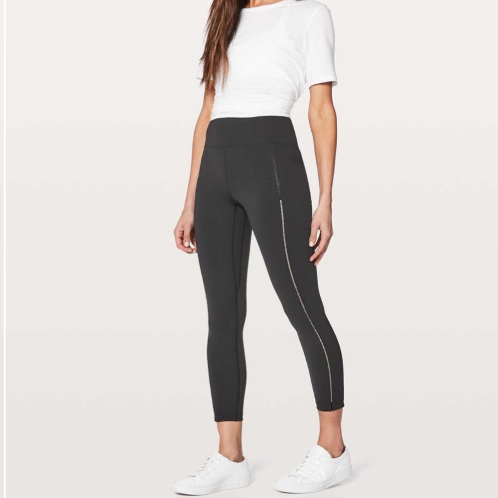 LULULEMON black create your calm 7/8 tight
